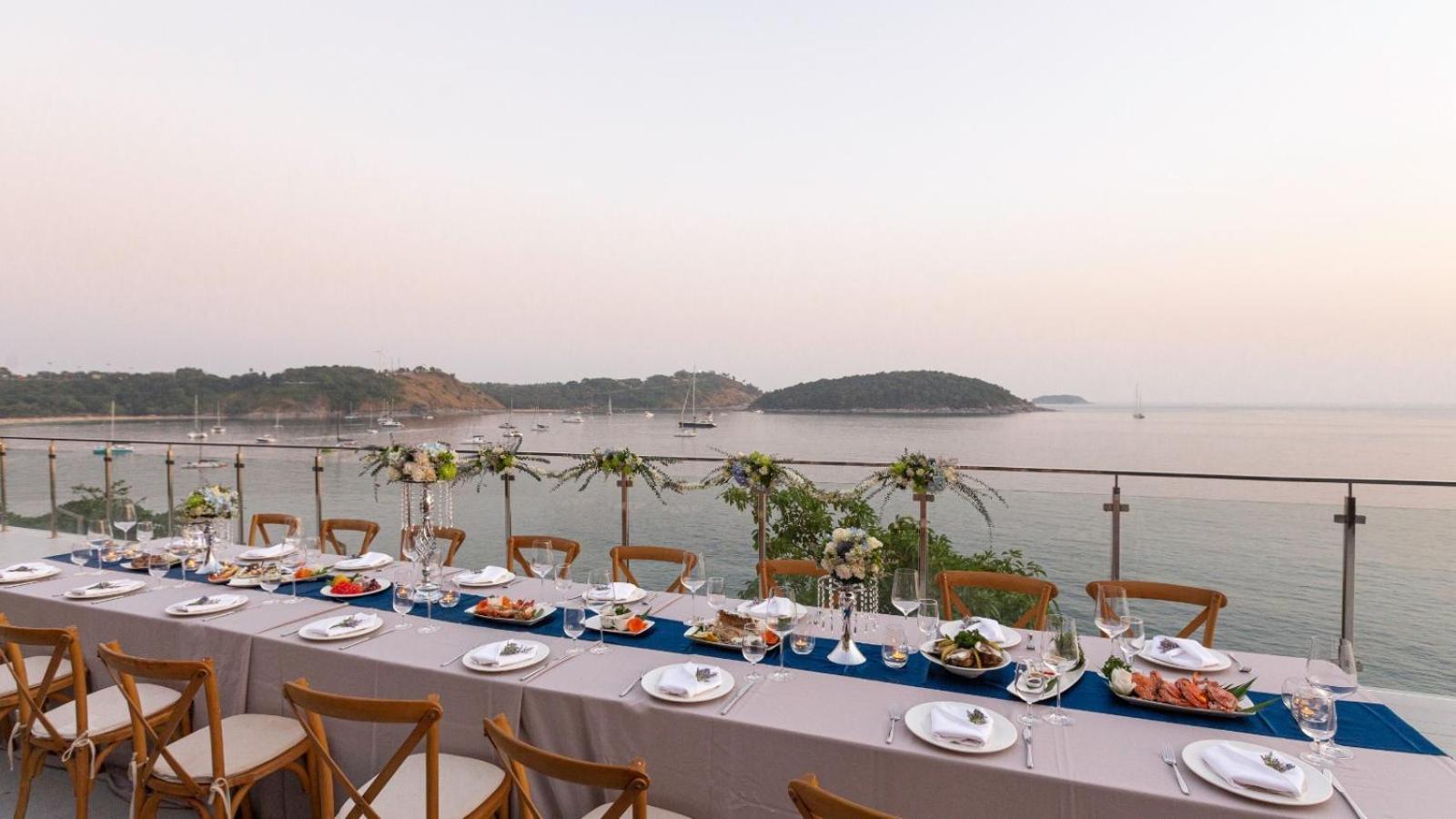Villa Thousand Cliffs Nai Harn Buitenkant foto